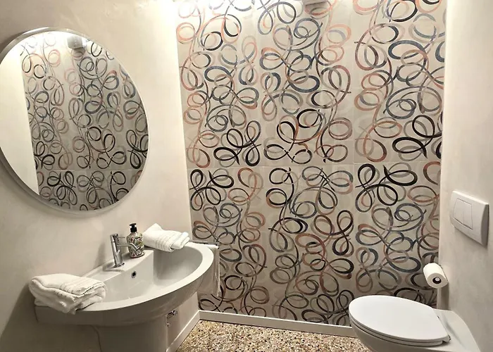 Cozy With Canal View *