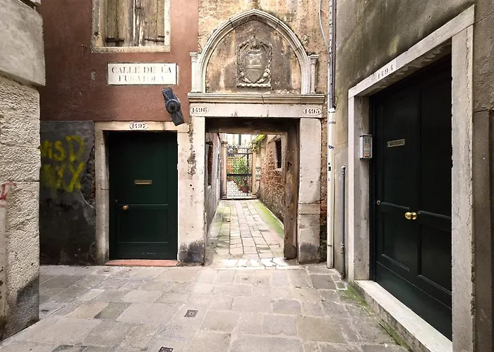 Cozy With Canal View * Benátky